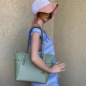 Michael Kors Charlotte Large Top Zip Tote